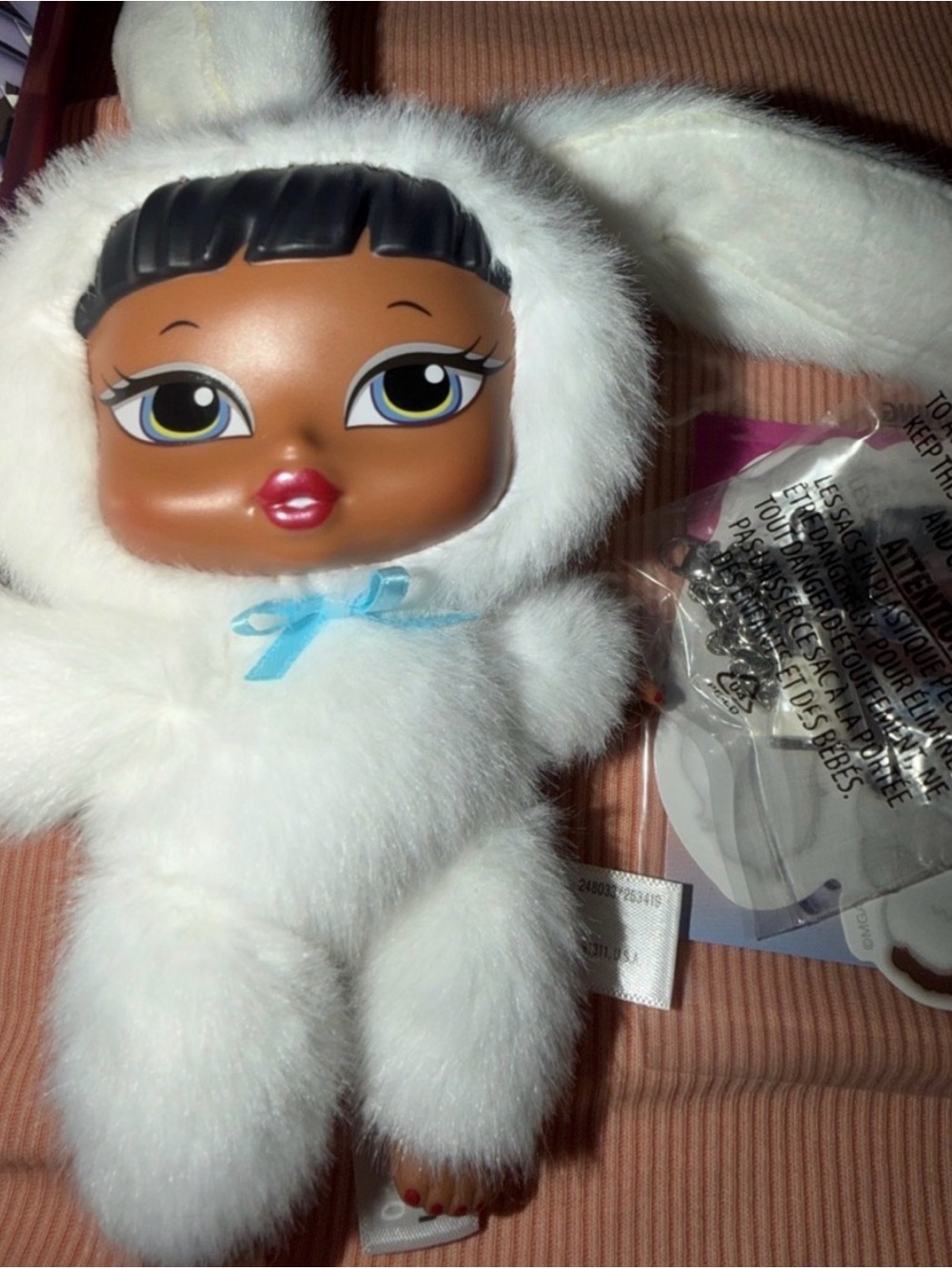2 Bratz Bratziez Iconz Series Plush Keychain “Bunny Boo Sasha" AND pink CLOE‼️🔥 - Picture 4 of 6